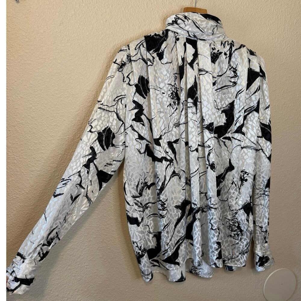VTG TESS Paris-Milano Silkey Retro 80’s White Black Floral Turtle Neck Blouse 4 - Picture 2 of 13